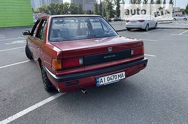 Седан Honda Civic 1988 в Киеве