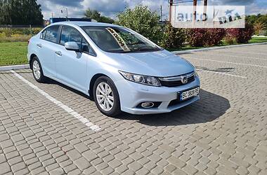 Седан Honda Civic 2012 в Львове