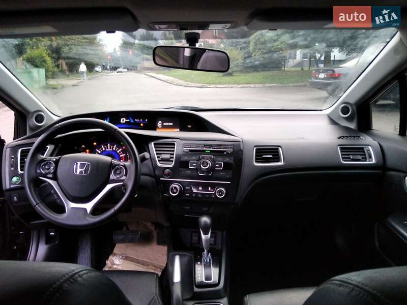 Седан Honda Civic 2013 в Луцьку