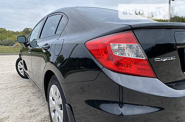 Седан Honda Civic 2012 в 