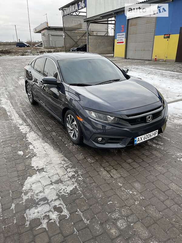 Седан Honda Civic 2016 в Харькове