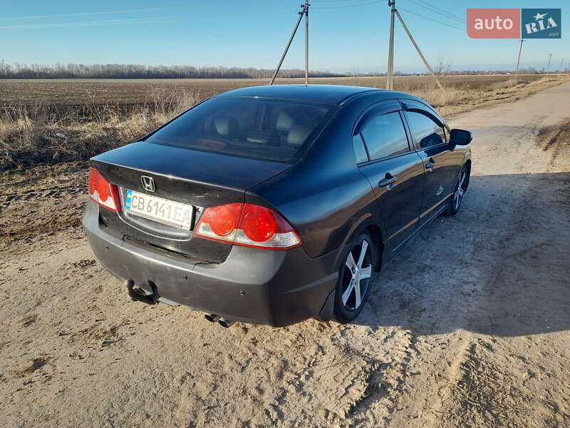 Седан Honda Civic 2008 в Козелеці