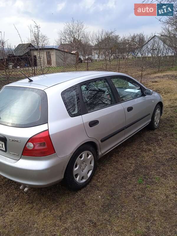 Хетчбек Honda Civic 2003 в Хотині фото 8 Хетчбек Honda Civic 2003 в Хотині