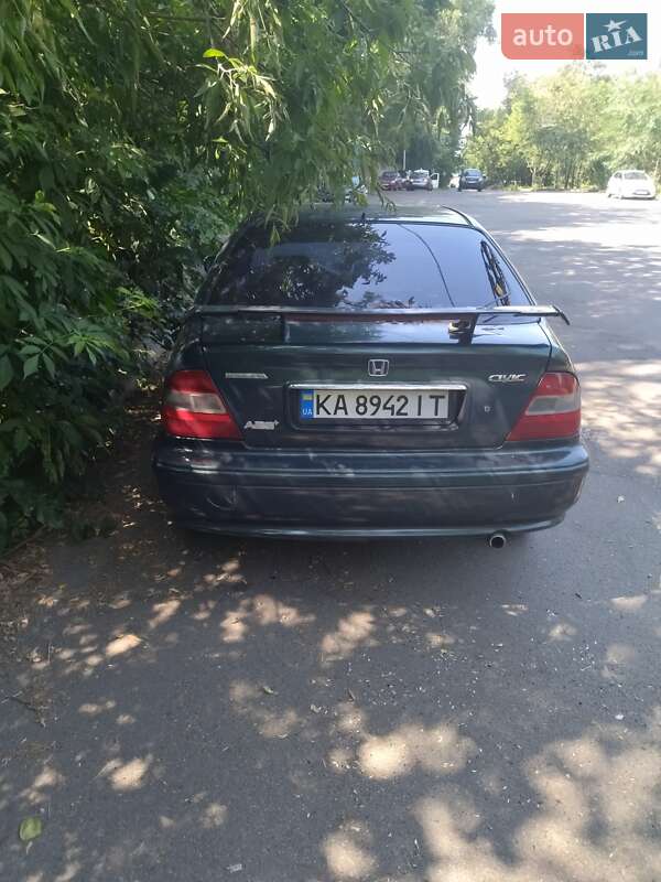 Хэтчбек Honda Civic 1998 в Киеве