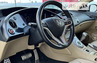Хэтчбек Honda Civic 2008 в 