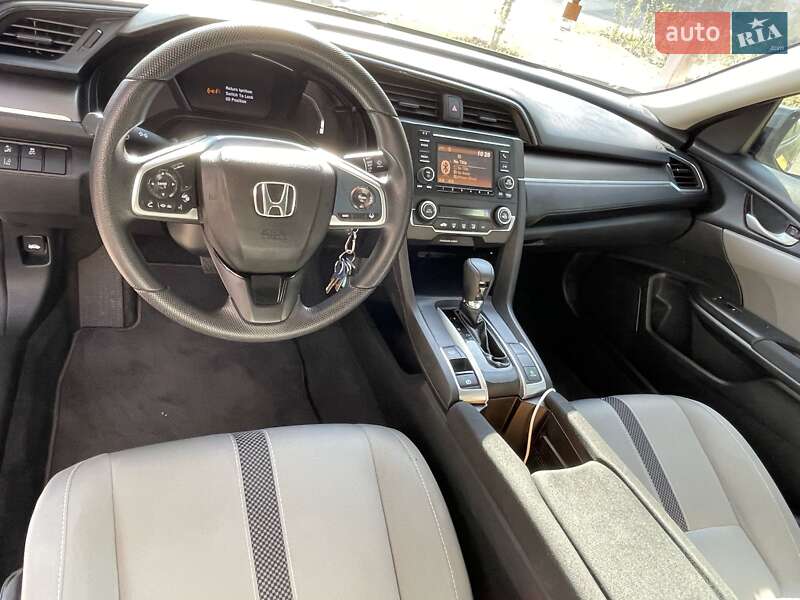 Седан Honda Civic 2020 в Одессе