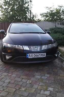 Хэтчбек Honda Civic 2006 в Харькове