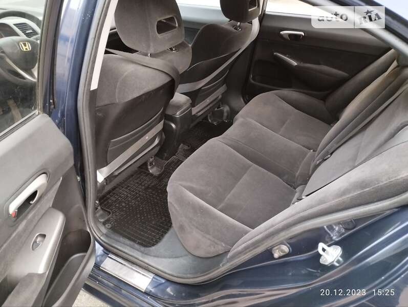Седан Honda Civic 2006 в Запорожье