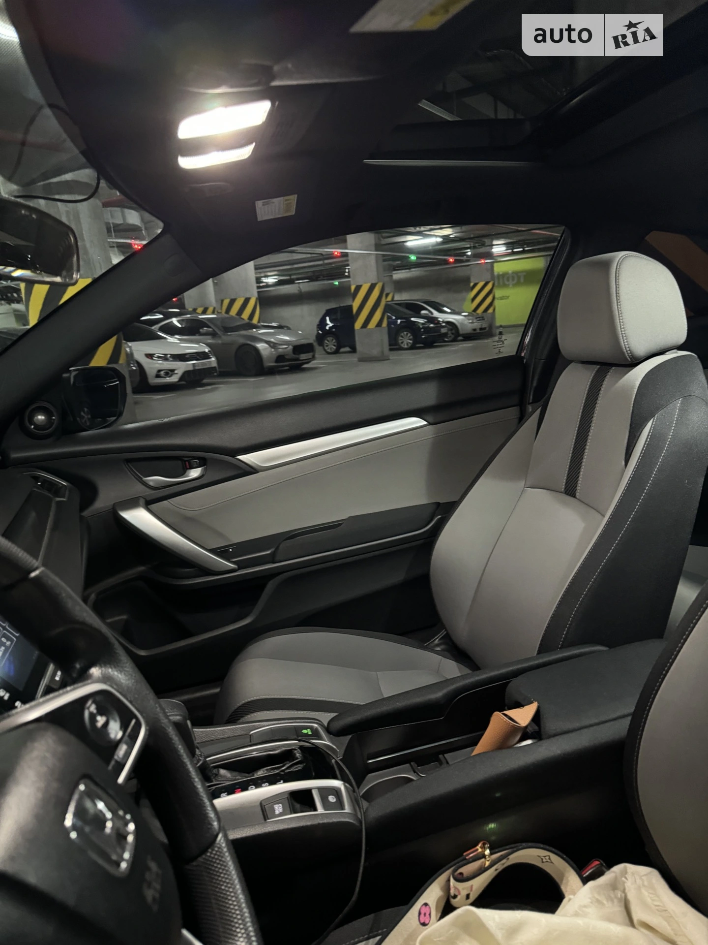 2017 Honda Civic - мініатюра 18