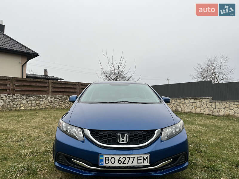 Седан Honda Civic 2015 в Тернополе