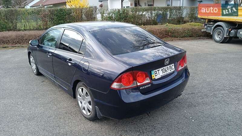 Седан Honda Civic 2008 в Херсоне