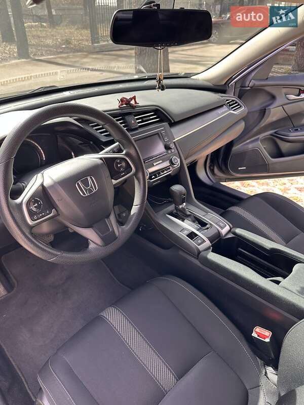 Седан Honda Civic 2017 в Харкові