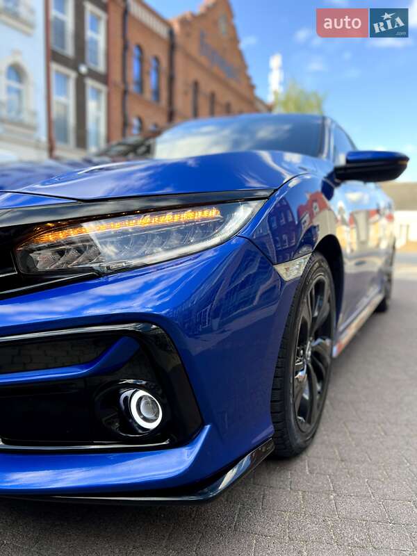 Хэтчбек Honda Civic 2020 в Ровно