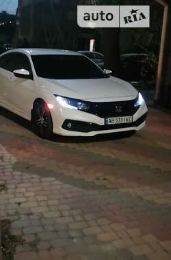 Седан Honda Civic 2021 в Виннице