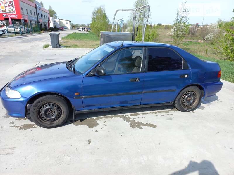 Седан Honda Civic 1992 в Черкассах