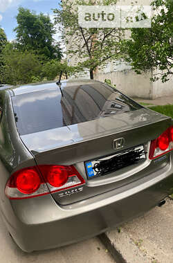 Седан Honda Civic 2007 в Киеве