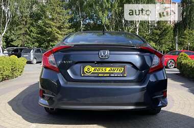 Седан Honda Civic 2018 в Львове