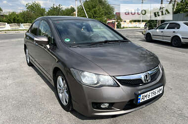 Седан Honda Civic 2010 в Звягелі