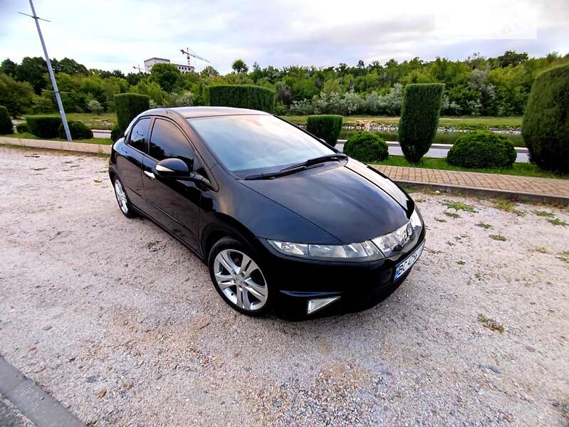 Хетчбек Honda Civic 2008 в Дніпрі