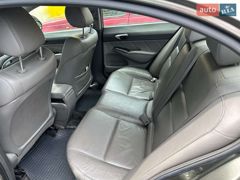 Седан Honda Civic 2008 в Киеве