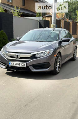 Седан Honda Civic 2016 в Києві