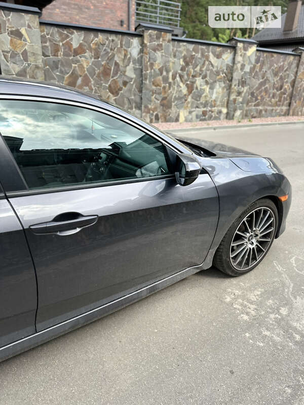 Седан Honda Civic 2016 в Києві