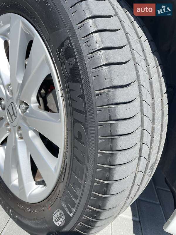 Седан Honda Civic 2012 в Львові