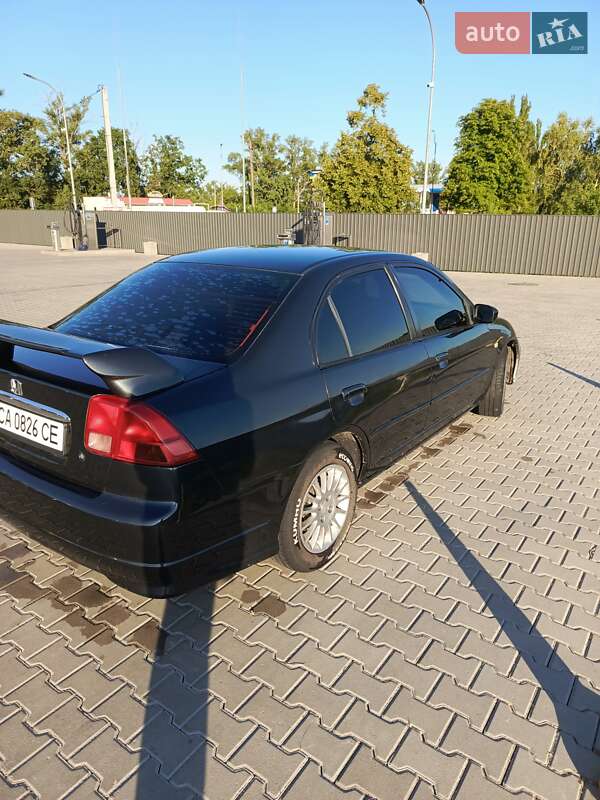 Седан Honda Civic 2003 в Кагарлыке