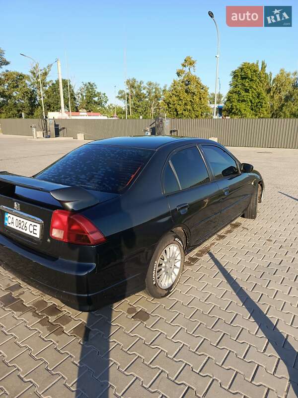 Седан Honda Civic 2003 в Кагарлыке