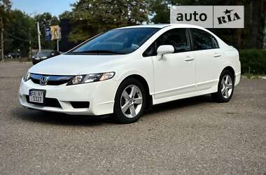 Седан Honda Civic 2010 в Чернівцях