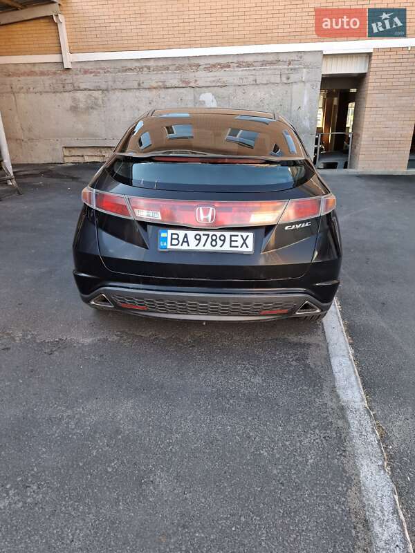 Хетчбек Honda Civic 2007 в Кропивницькому