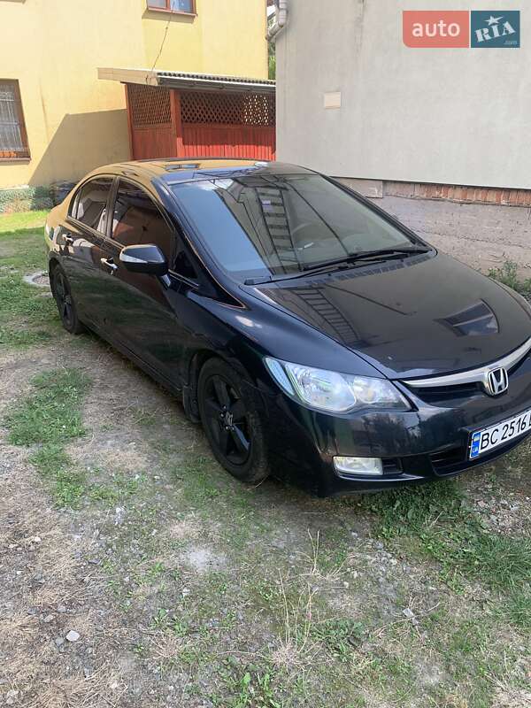 Седан Honda Civic 2007 в Львове