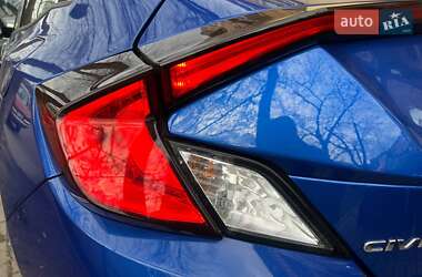 Купе Honda Civic 2018 в 
