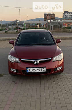 Седан Honda Civic 2006 в Хусті