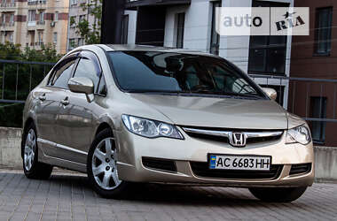 Седан Honda Civic 2008 в Львове