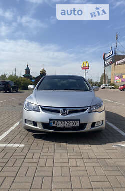 Седан Honda Civic 2007 в Киеве