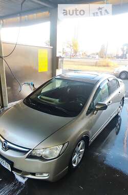 Седан Honda Civic 2007 в Киеве