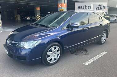 Седан Honda Civic 2008 в Киеве