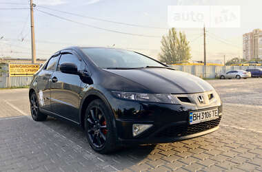 Хэтчбек Honda Civic 2007 в Одессе