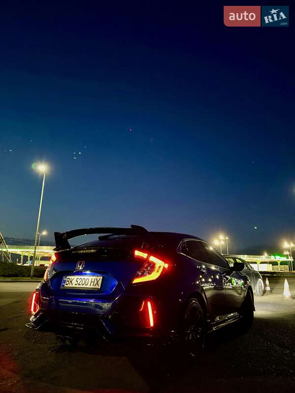 Хэтчбек Honda Civic 2020 в Ровно