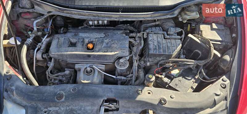 Хэтчбек Honda Civic 2006 в Хмельницком