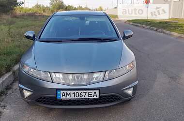 Хэтчбек Honda Civic 2007 в Малине