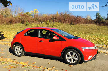 Хэтчбек Honda Civic 2010 в Ровно