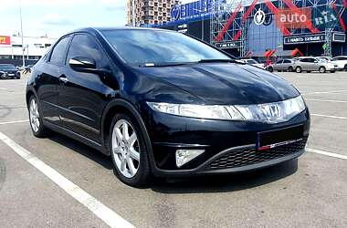 Хэтчбек Honda Civic 2008 в Киеве