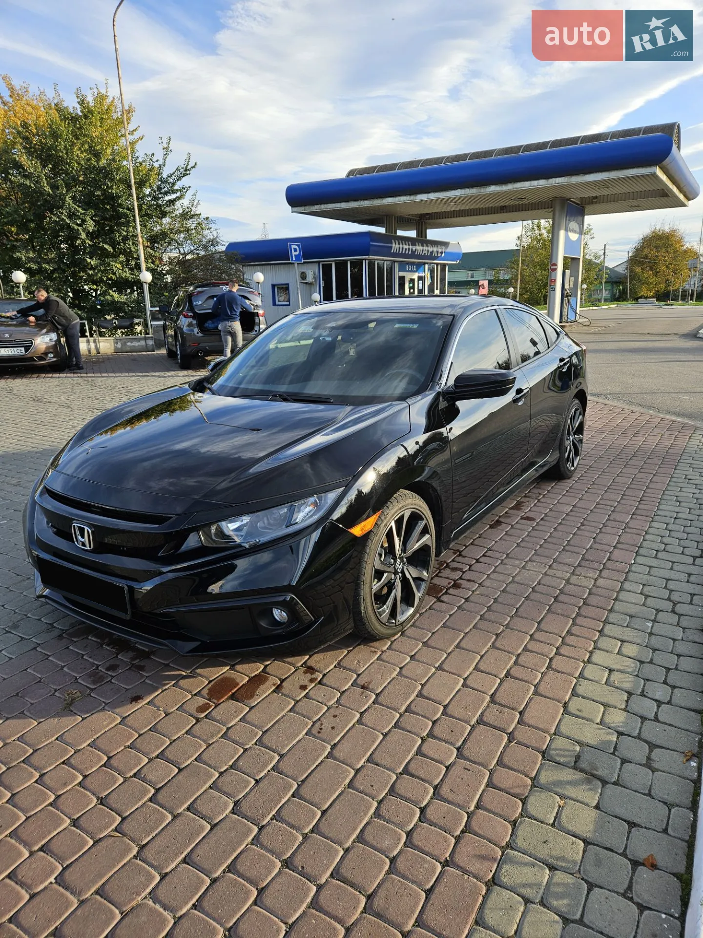 2021 Honda Civic - фото 1