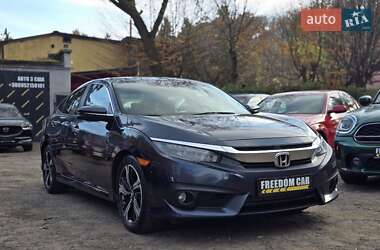 Седан Honda Civic 2016 в Львове