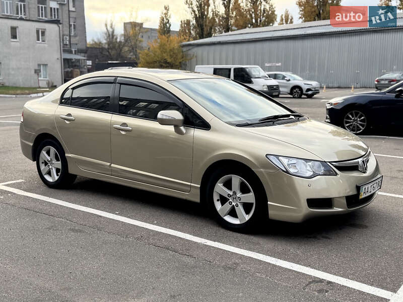 Седан Honda Civic 2008 в Києві