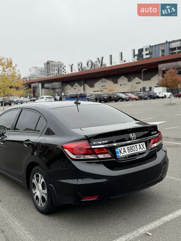 Седан Honda Civic 2013 в Києві