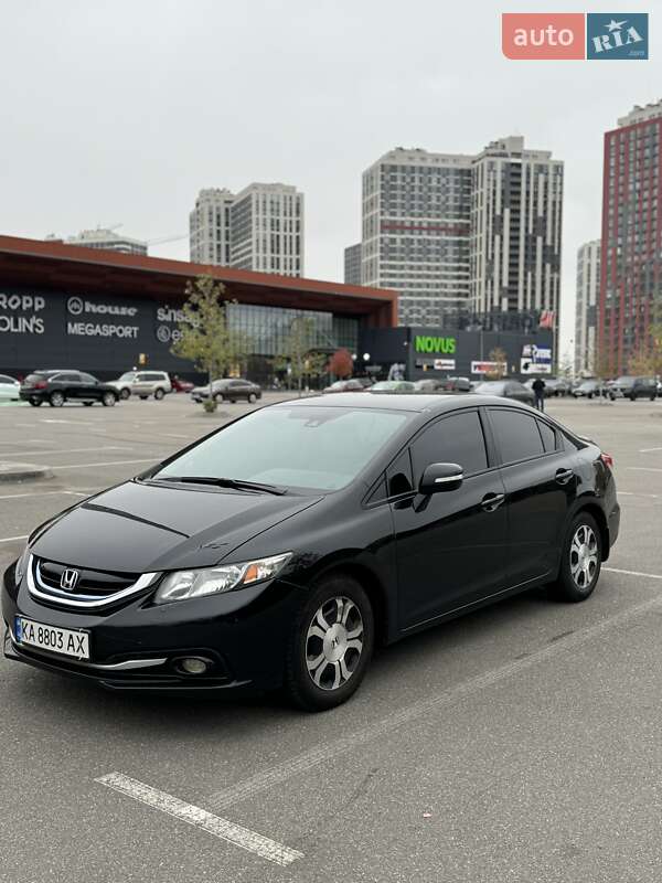 Седан Honda Civic 2013 в Києві
