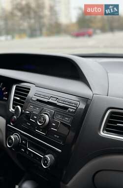Седан Honda Civic 2013 в 